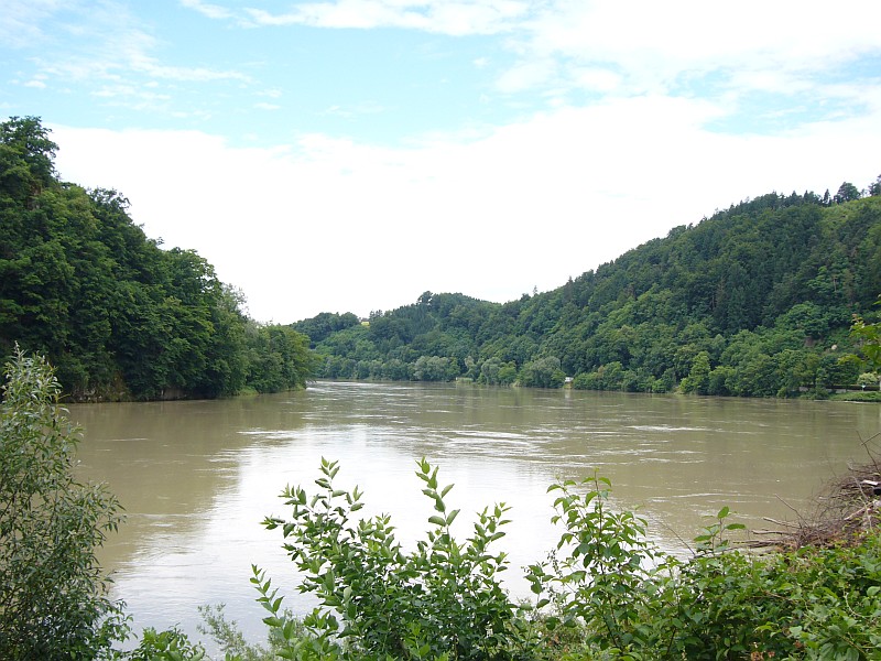 Donau-Enge bei Struden