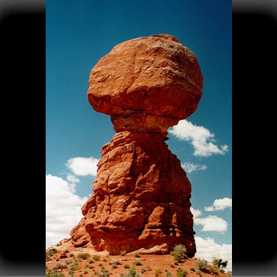 Arches NP: Balanced Stone